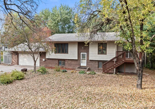Photo 3 of Sale Pending at 2021 352nd Avenue NE, Cambridge, MN 55008 | MLS# 7155202 | Listing updated on 2026-10-20