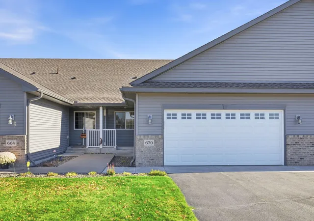 Photo 2 of Single family home for sale at 670 Independence Dr, Big Lake, MN 55309 | MLS# 7155223 | Listing updated on 2026-10-23