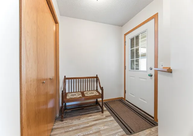 Photo 3 of Single family home for sale at 670 Independence Dr, Big Lake, MN 55309 | MLS# 7155223 | Listing updated on 2026-10-23