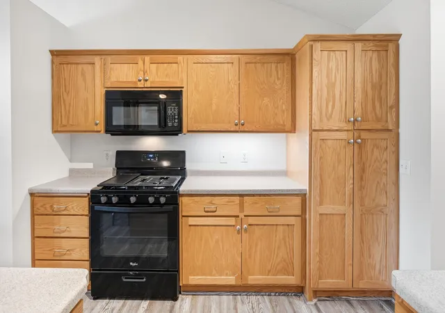 Photo 4 of Single family home for sale at 670 Independence Dr, Big Lake, MN 55309 | MLS# 7155223 | Listing updated on 2026-10-23