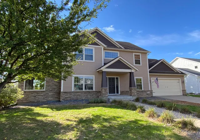 Photo 1 of Single family home for sale at 11405 W Laketowne Dr, Albertville, MN 55301 | MLS# 7155237 | Listing updated on 2026-10-07