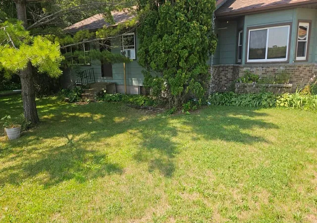 Photo 1 of Single family home for sale at 2060 Nw 82nd Avenue, Owatonna, MN 55060 | MLS# 7155254 | Listing updated on 2026-10-05