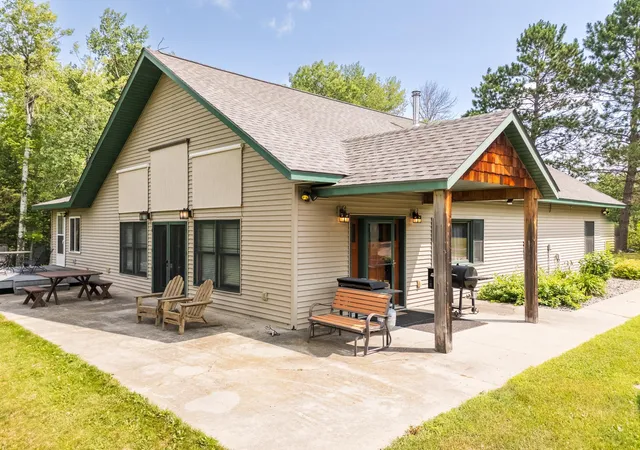 Photo 3 of Single family home for sale at 52671 Becker Rd, Bigfork, MN 56628 | MLS# 7155263 | Listing updated on 2026-10-06