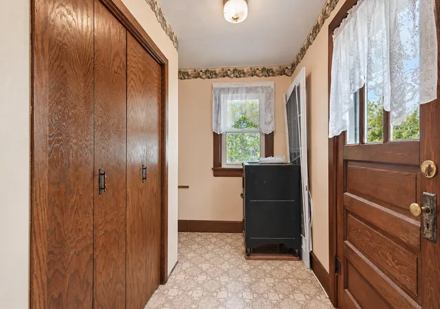 Photo 3 of Single family home for sale at 42328 750th Avenue, Saint James, MN 56081 | MLS# 7155277 | Listing updated on 2026-10-15