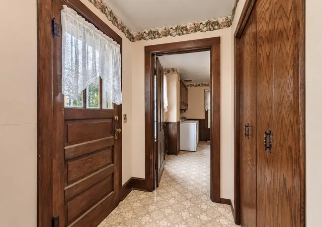 Photo 3 of Single family home for sale at 42328 750th Avenue, Saint James, MN 56081 | MLS# 7155277 | Listing updated on 2026-10-15