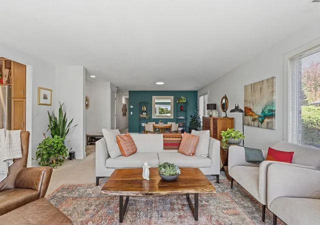 Photo 3 of Condo for sale at 1299 Black Oaks Ct N #1A, Minneapolis, MN 55447 | MLS# 7155286 | Listing updated on 2026-10-10