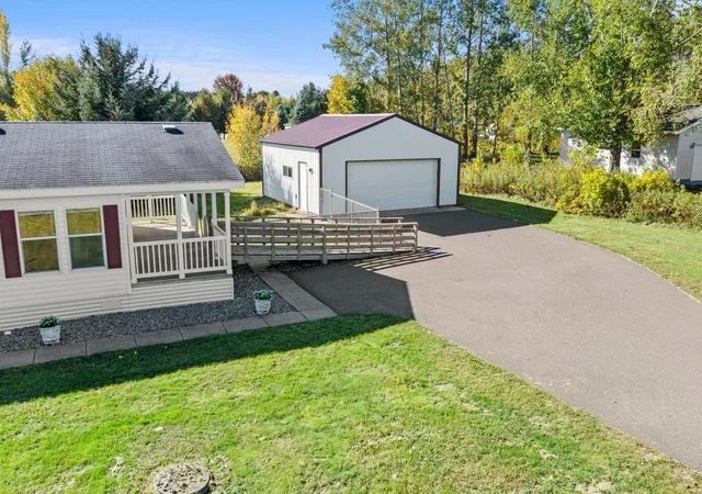 Photo 4 of Single family home for sale at 1893 160th Avenue, Mora, MN 55051 | MLS# 7155289 | Listing updated on 2026-10-09