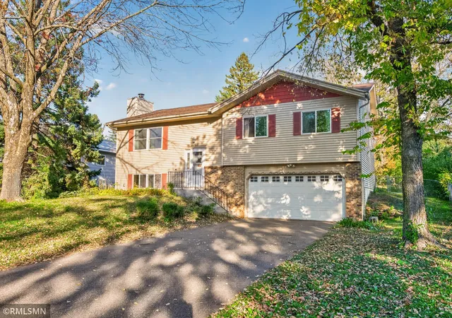 Photo 3 of Single family home for sale at 4292 Heritage Dr, Saint Paul, MN 55127 | MLS# 7155330 | Listing updated on 2026-10-21