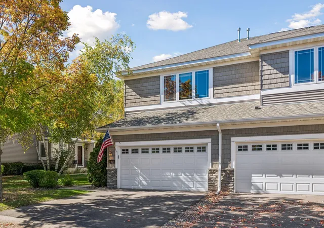 Photo 3 of Single family home for sale at 9780 Cupola Ln, Eden Prairie, MN 55347 | MLS# 7155333 | Listing updated on 2026-10-09