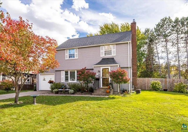 Photo 1 of Single family home for sale at 1314 Summit Ave, Cloquet, MN 55720 | MLS# 7155335 | Listing updated on 2026-10-10