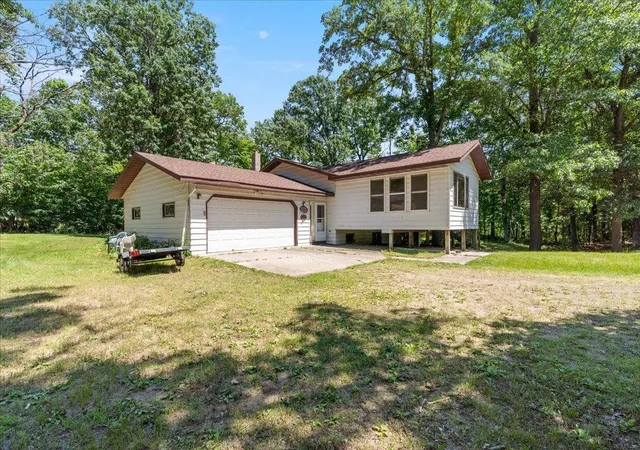 Photo 1 of Single family home for sale at 40142 Pandora Dr, Browerville, MN 56438 | MLS# 7155362 | Listing updated on 2026-10-07
