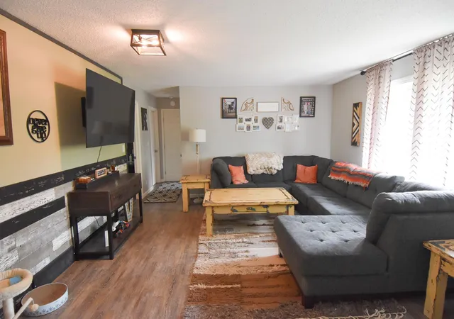 Photo 4 of Single family home for sale at 16368 State Hwy 1 NW, Thief River Falls, MN 56701 | MLS# 7155368 | Listing updated on 2026-10-06