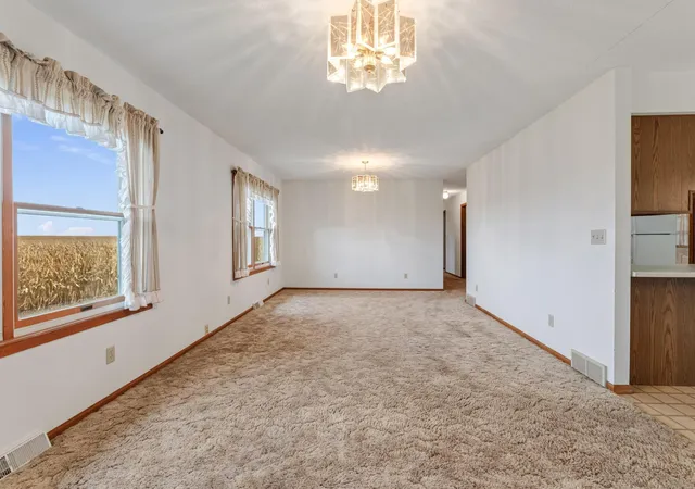 Photo 3 of Single family home for sale at 11619 Plitzuweit Rd, Caledonia, MN 55921 | MLS# 7155381 | Listing updated on 2026-10-06