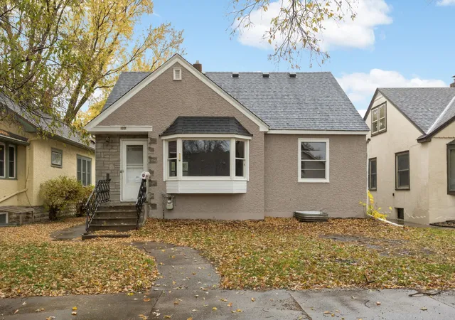 Single family home for sale at 966 Hawthorne Ave E, Saint Paul, MN 55106 | MLS# 7155407