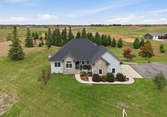 Photo 1 of Single family home for sale at 4482 Egret Ct NW, Alexandria, MN 56308 | MLS# 7155420 | Listing updated on 2026-10-09