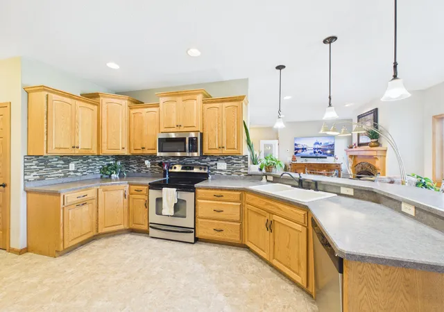 Photo 4 of Single family home for sale at 4482 Egret Ct NW, Alexandria, MN 56308 | MLS# 7155420 | Listing updated on 2026-10-09