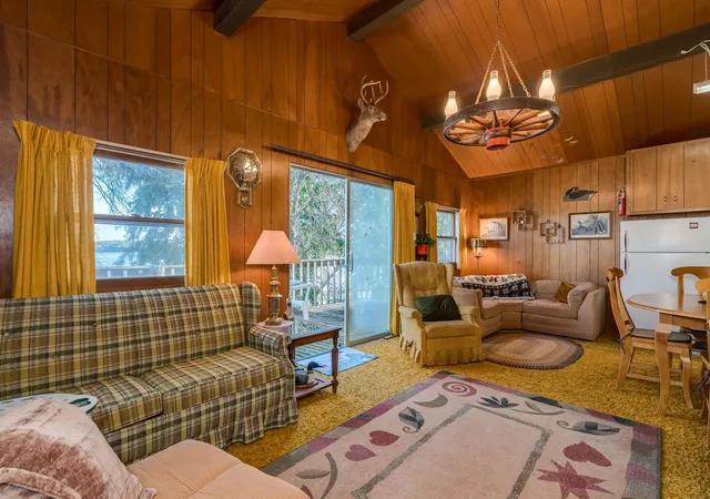Photo 4 of Single family home for sale at 25076 Swedes Bay Ln, Elysian, MN 56028 | MLS# 7155462 | Listing updated on 2026-10-23