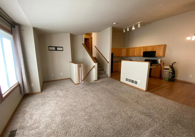 Photo 2 of Single family home for sale at 4233 Mallard Pl Se, Rochester, MN 55904 | MLS# 7155473 | Listing updated on 2026-10-08