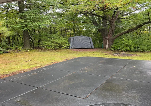 Photo 4 of Single family home for sale at 8245 W Bush Lake Rd, Minneapolis, MN 55438 | MLS# 7155495 | Listing updated on 2026-10-06
