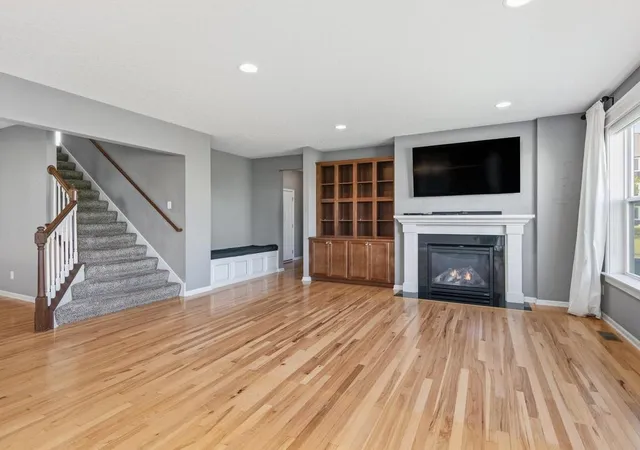 Photo 4 of Single family home for sale at 3064 Francesca Dr, Chaska, MN 55318 | MLS# 7155497 | Listing updated on 2026-10-07