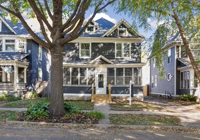 Single family home for sale at 941 Hague Ave, Saint Paul, MN 55104 | MLS# 7155529