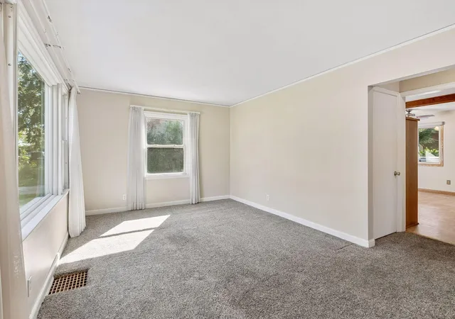 Photo 4 of Single family home for sale at 7614 2nd Avenue S, Minneapolis, MN 55423 | MLS# 7155535 | Listing updated on 2026-10-09