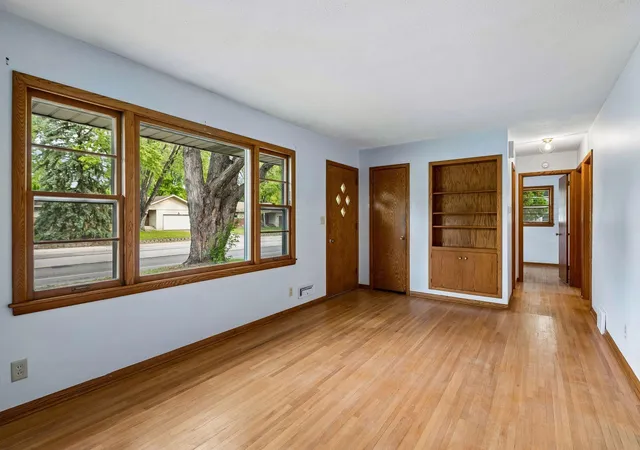 Listing Photo 4 - Condo for sale in building located at 6909 36th Ave N, Minneapolis, MN 55427