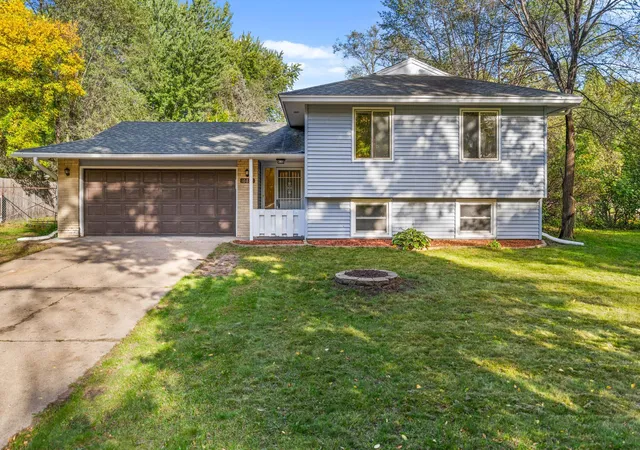 Photo 2 of Single family home for sale at 10857 Crooked Lake Blvd Nw, Minneapolis, MN 55433 | MLS# 7155554 | Listing updated on 2026-10-07