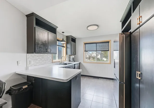Photo 2 of Single family home for sale at 850 Savanna Ave, Saint Cloud, MN 56303 | MLS# 7155555 | Listing updated on 2026-10-10