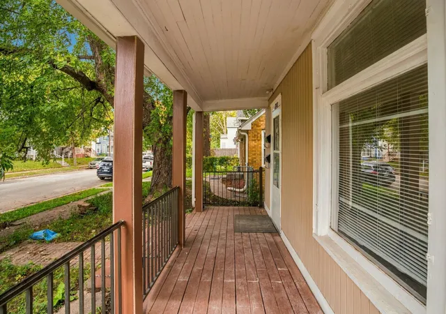 Photo 3 of House for sale at 2802 Girard Ave N, Minneapolis, MN 55411 | MLS# 7155559 | Listing updated on 2026-10-23