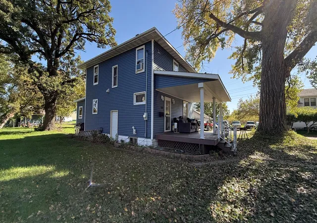 Photo 2 of Single family home for sale at 590 Gravel Rd, Montevideo, MN 56265 | MLS# 7155567 | Listing updated on 2026-10-06