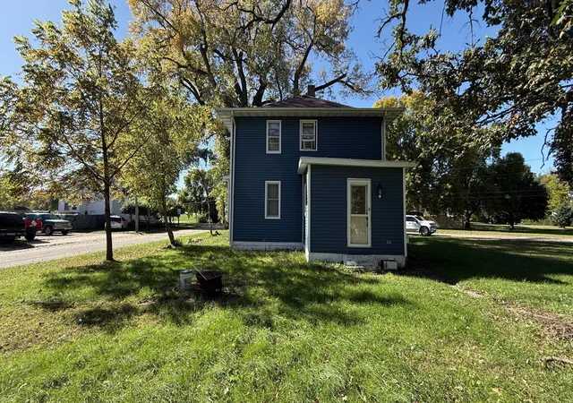 Photo 3 of Single family home for sale at 590 Gravel Rd, Montevideo, MN 56265 | MLS# 7155567 | Listing updated on 2026-10-06