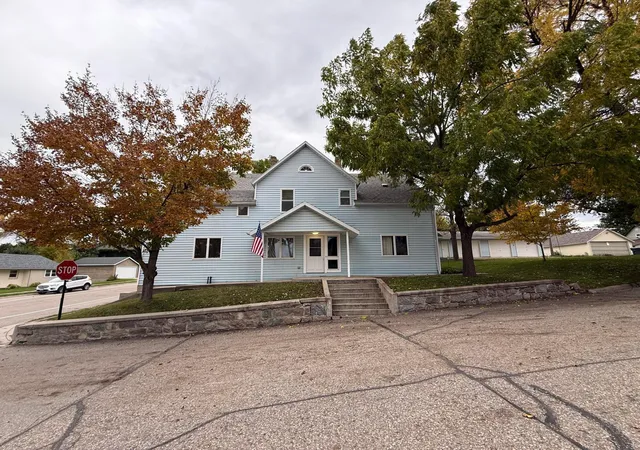 Photo 1 of Single family home for sale at 103 1st Street N, Evansville, MN 56326 | MLS# 7155570 | Listing updated on 2026-10-06