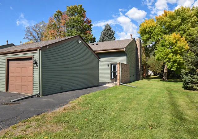 Photo 1 of Single family home for sale at 37 Marie Ave E, Saint Paul, MN 55118 | MLS# 7155578 | Listing updated on 2026-10-09