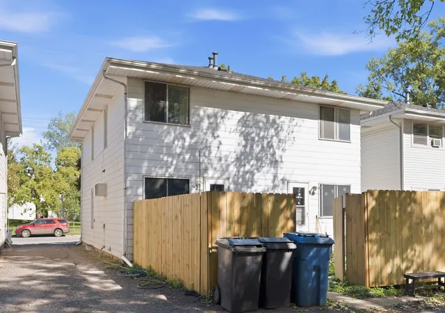 Photo 11 of Multi family home for sale at 827 Weeks Ave SE, Minneapolis, MN 55414 | MLS# 7155599 | Listing updated on 2026-10-11