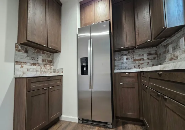 Photo 3 of Single family home for sale at 409 W Clark St, Albert Lea, MN 56007 | MLS# 7155608 | Listing updated on 2026-10-10