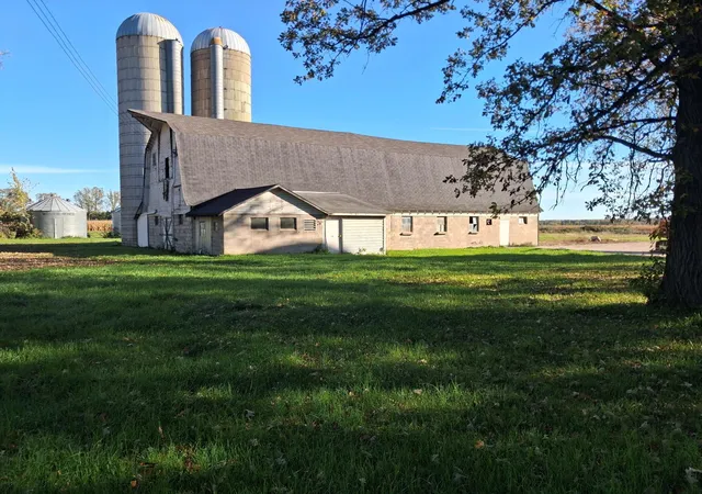 Photo 3 of Single family home for sale at 32586 595th Avenue, Wadena, MN 56482 | MLS# 7155615 | Listing updated on 2026-10-07