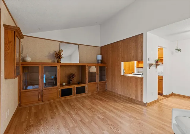 Photo 3 of Condo for sale at 110288 Village Rd, Chaska, MN 55318 | MLS# 7155625 | Listing updated on 2026-10-07