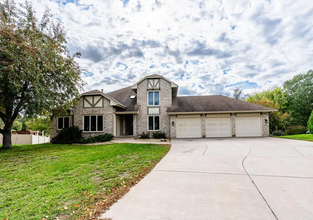 Photo 1 of Single family home for sale at 14008 Yellow Pine St NW, Andover, MN 55304 | MLS# 7155646 | Listing updated on 2026-10-08