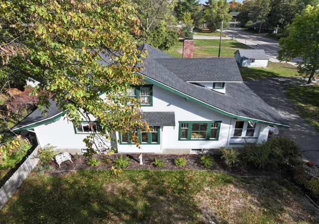 Photo 3 of Single family home for sale at 3308 N Nokomis NE, Alexandria, MN 56308 | MLS# 7155655 | Listing updated on 2026-10-11