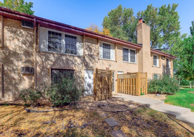 Photo 1 of Condo for sale at 4412 Cedar Lake Rd S #3, Minneapolis, MN 55416 | MLS# 7155664 | Listing updated on 2026-10-08