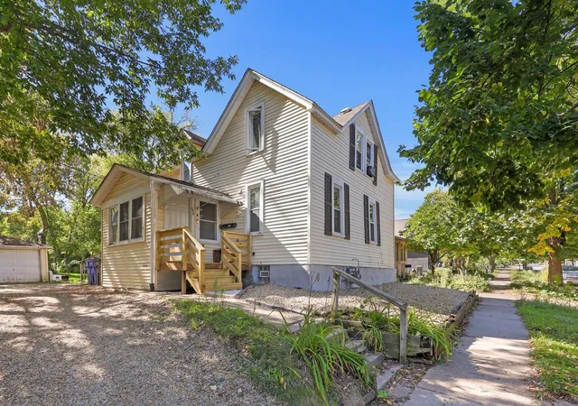 Photo 1 of Multi family home for sale at 308 Stevens St W, Saint Paul, MN 55107 | MLS# 7155676 | Listing updated on 2026-10-20