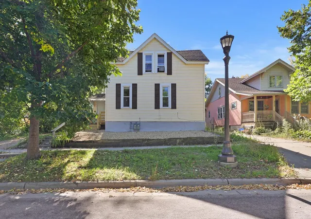 Photo 3 of Multi family home for sale at 308 Stevens St W, Saint Paul, MN 55107 | MLS# 7155676 | Listing updated on 2026-10-09