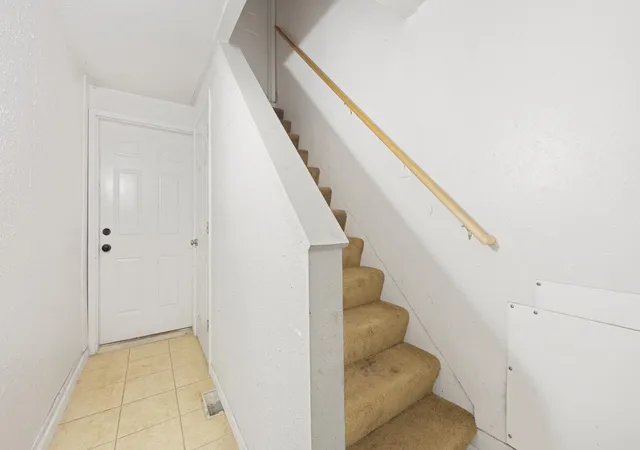 Photo 4 of House for sale at 308 Stevens St W, Saint Paul, MN 55107 | MLS# 7155676 | Listing updated on 2026-10-07