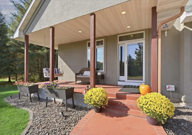 Photo 4 of Single family home for sale at 37298 Heritage Way, North Branch, MN 55056 | MLS# 7155704 | Listing updated on 2026-10-09