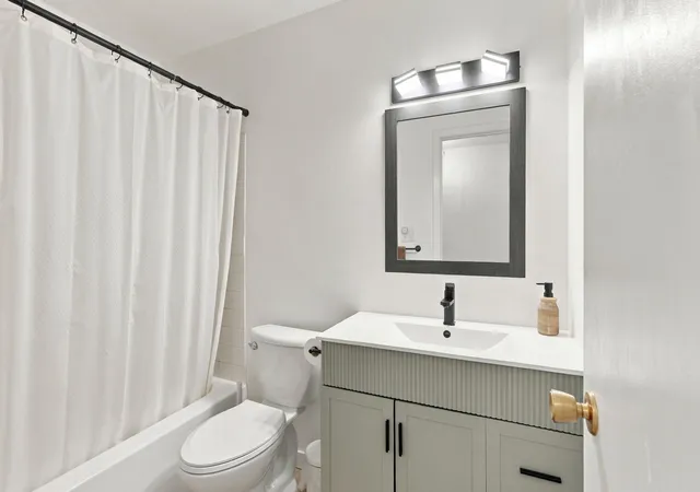 Photo 4 of Condo for sale at 8045 Xerxes Ave S #109, Minneapolis, MN 55431 | MLS# 7155713 | Listing updated on 2026-10-10