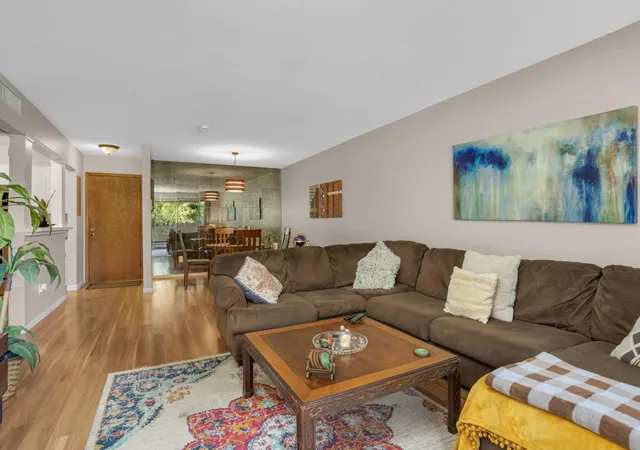 Photo 4 of Condo for sale at 705 E Burnsville Pkwy #114, Burnsville, MN 55337 | MLS# 7155715 | Listing updated on 2026-10-07
