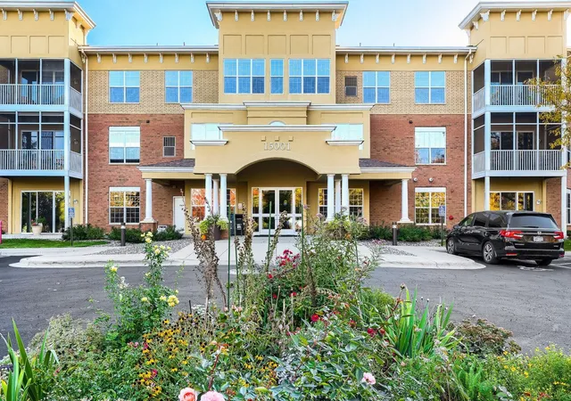 Photo 1 of Condo for sale at 15001 Burnhaven Dr #121, Burnsville, MN 55306 | MLS# 7155723 | Listing updated on 2026-10-09