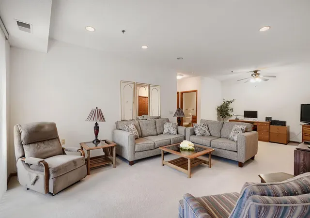 Photo 3 of Condo for sale at 15001 Burnhaven Dr #121, Burnsville, MN 55306 | MLS# 7155723 | Listing updated on 2026-10-09