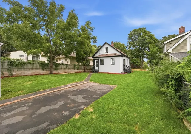 Photo 4 of Single family home for sale at 3343 Colfax Ave N, Minneapolis, MN 55412 | MLS# 7155724 | Listing updated on 2026-10-08
